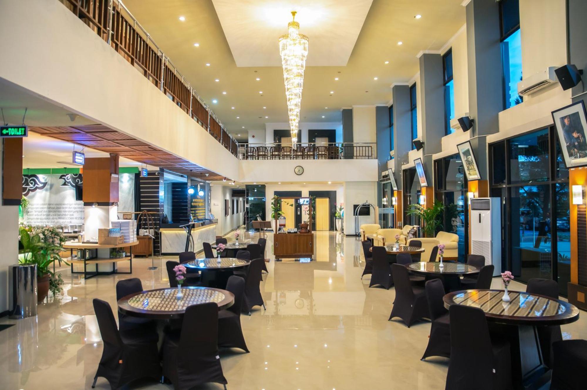 Mmugm Hotel Pakualaman Esterno foto
