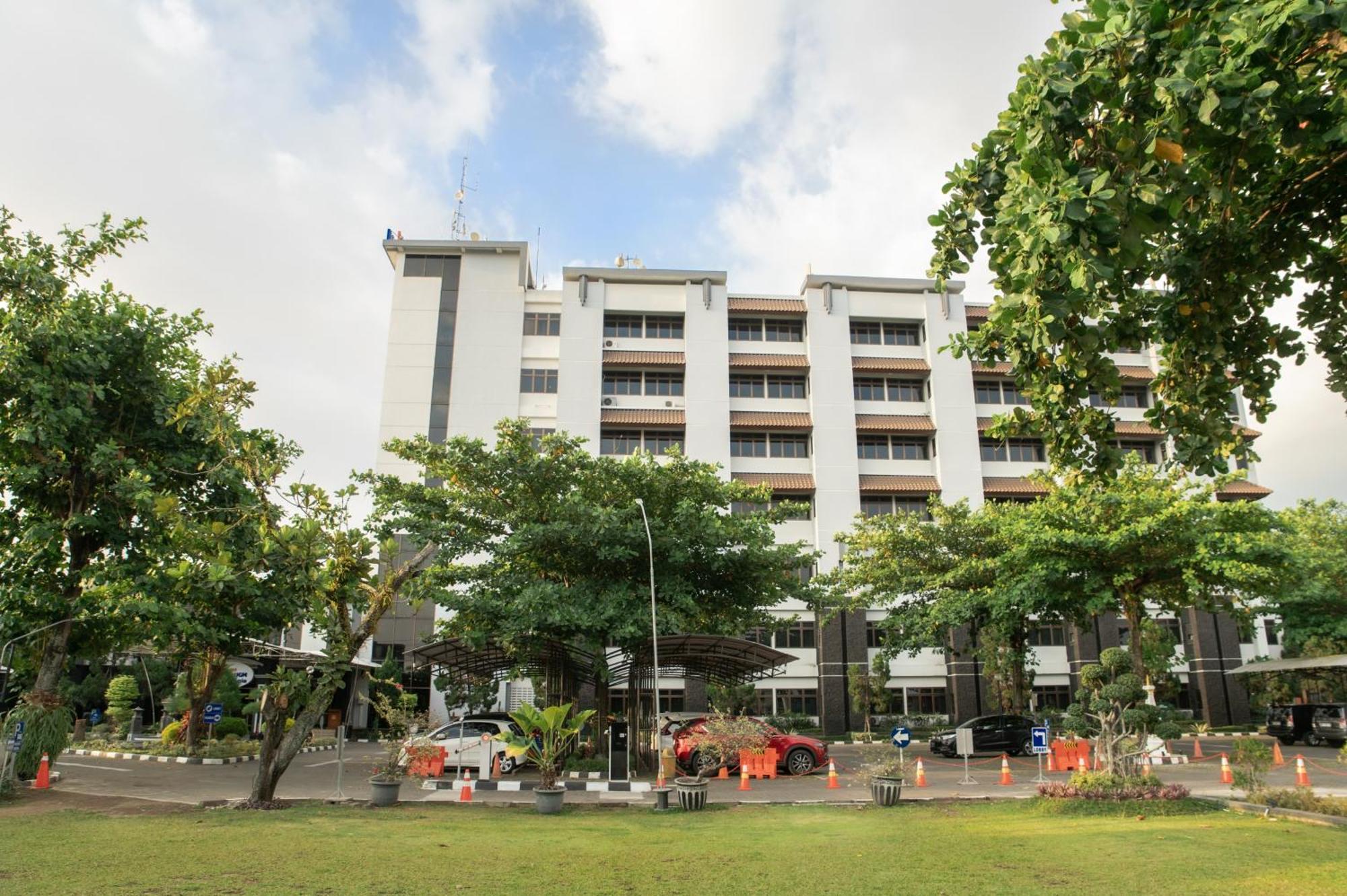 Mmugm Hotel Pakualaman Esterno foto