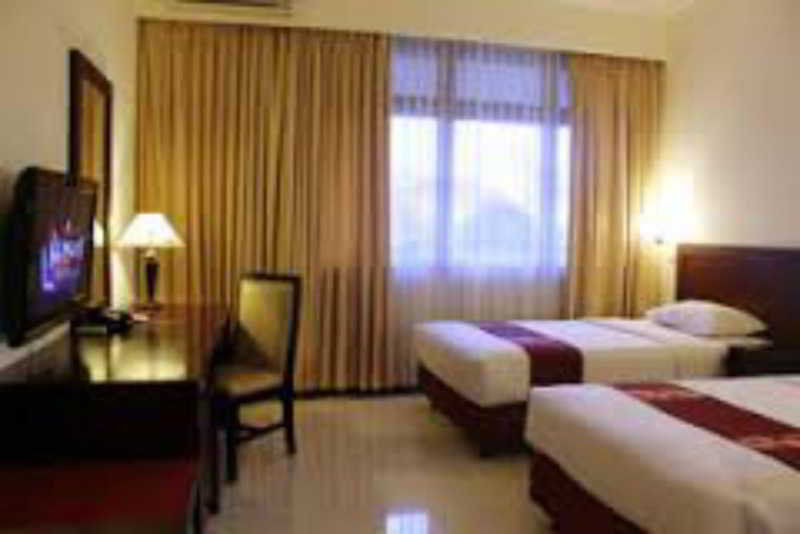 Mmugm Hotel Pakualaman Esterno foto